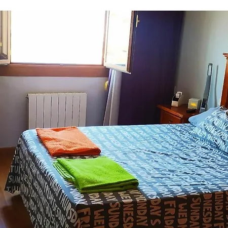 Habitacion Amplia En Piso Compartido, Cama 1,50,Tv Отель типа 